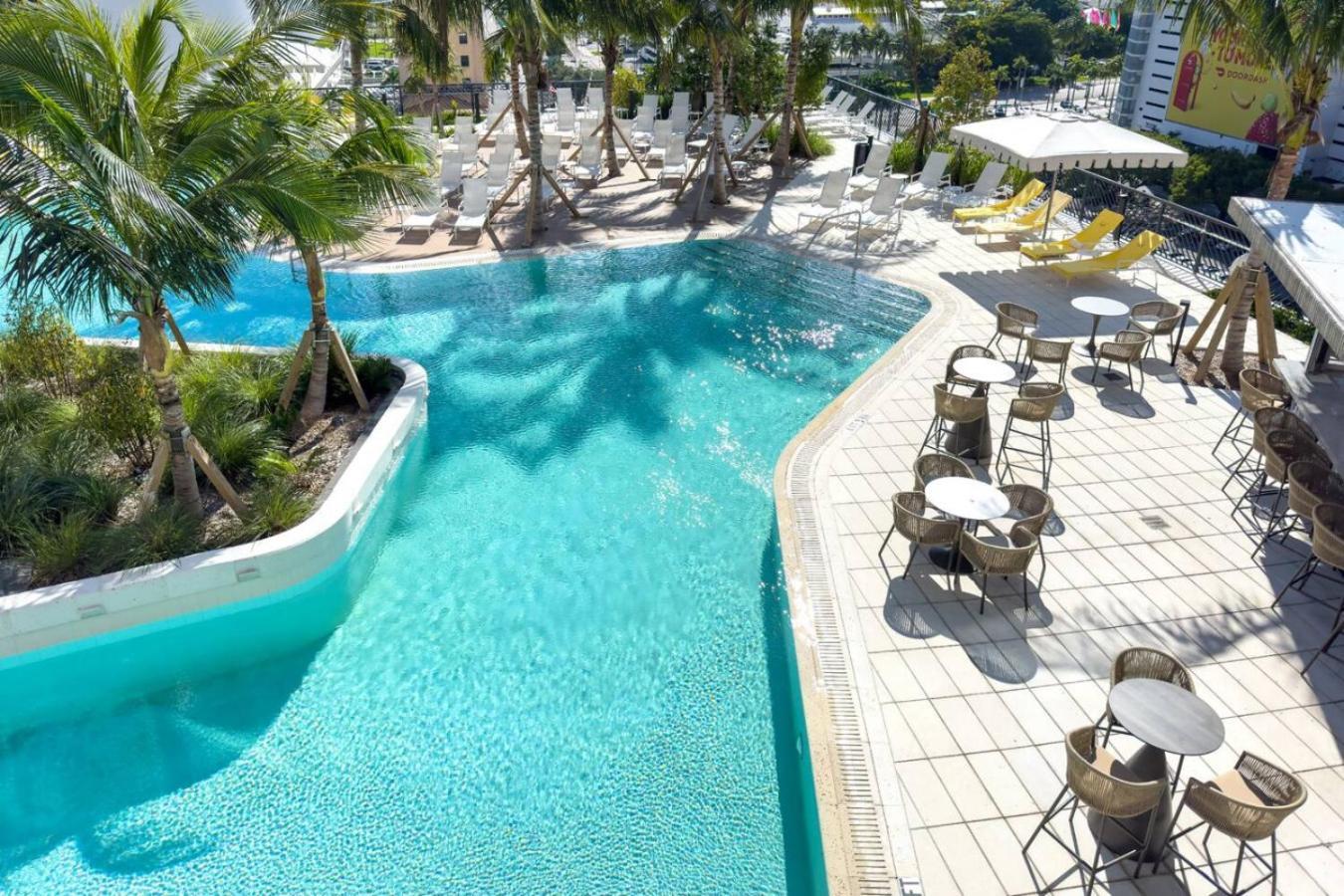 2916 Heart Of Downtown Pool Gym Working * Miami